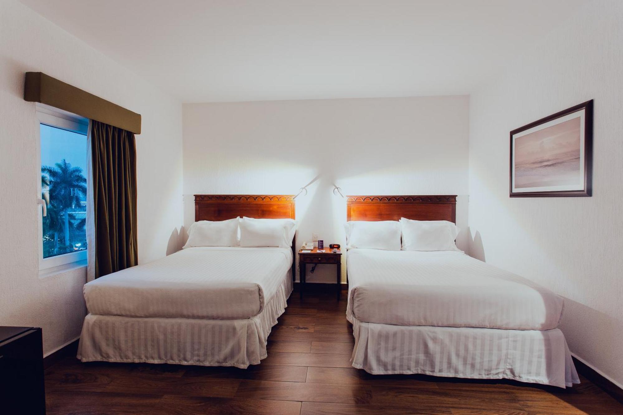 Hs Hotsson Smart Value Tampico Otel Dış mekan fotoğraf