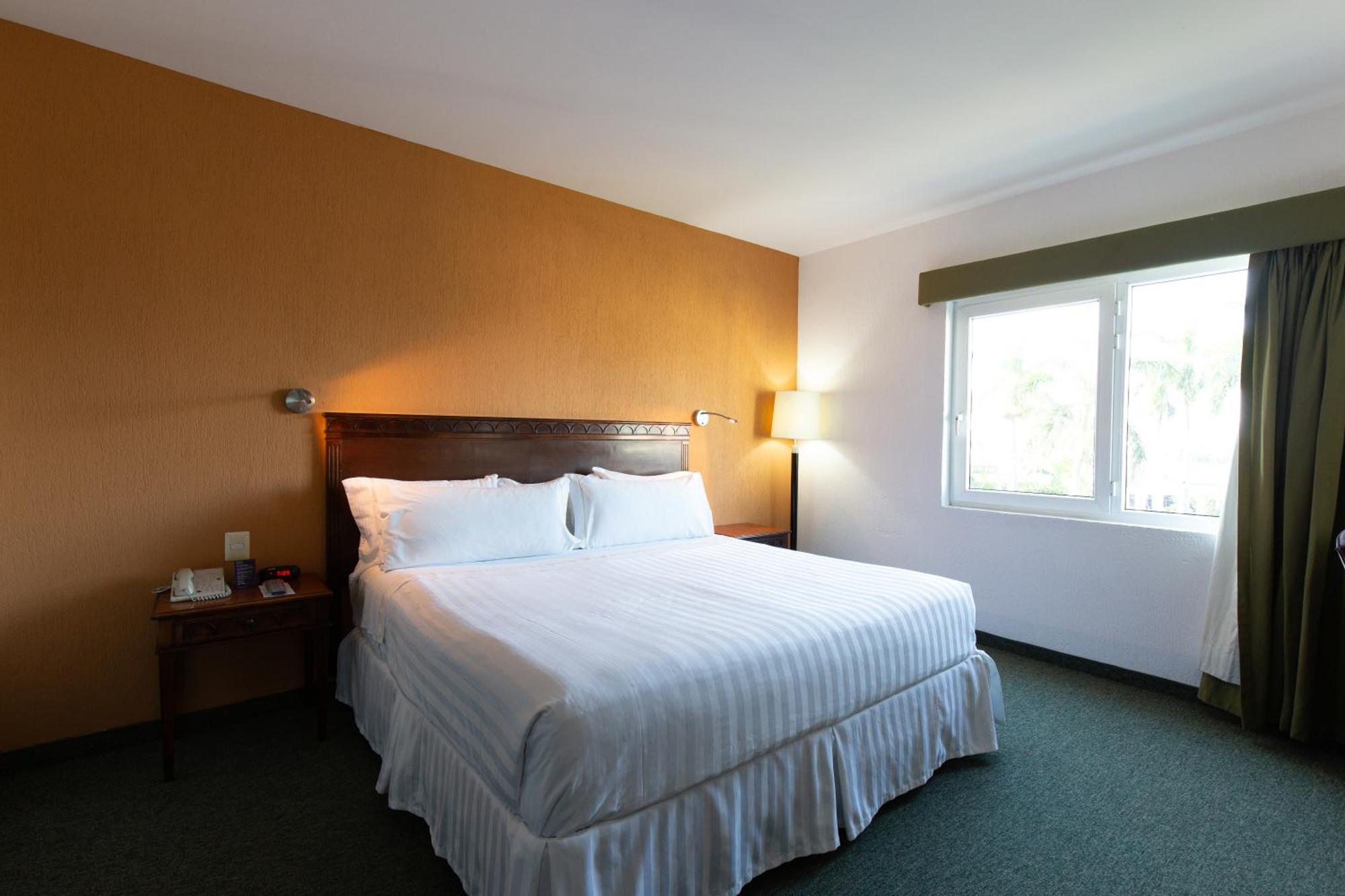 Hs Hotsson Smart Value Tampico Otel Dış mekan fotoğraf